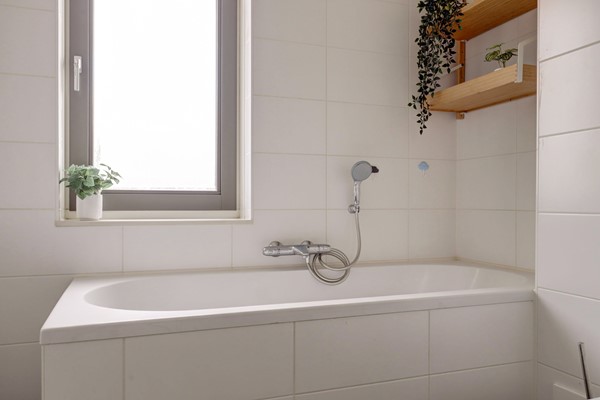 Medium property photo - Queeckhovenplein 35, 3555 XL Utrecht